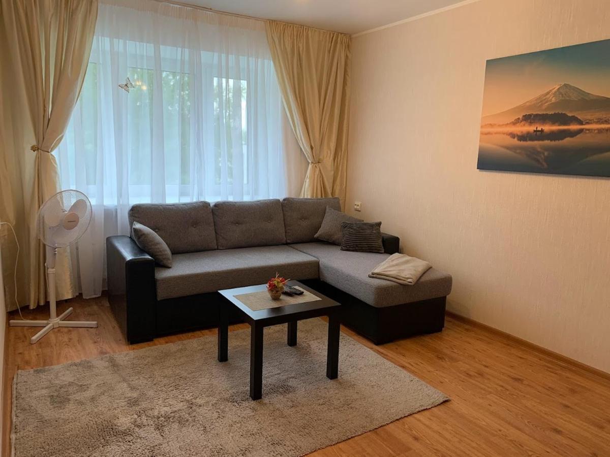 Tammsaare 26 Apartments Parnu Exterior photo