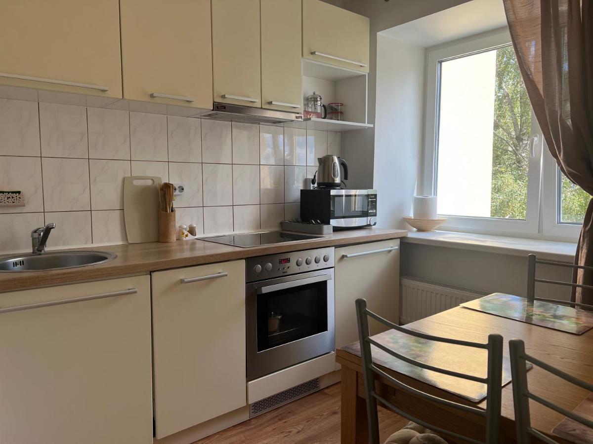 Tammsaare 26 Apartments Parnu Exterior photo